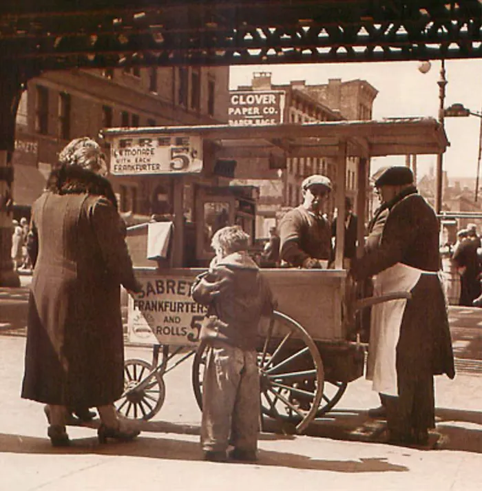 An old picture of the Sabrette Weiner stand